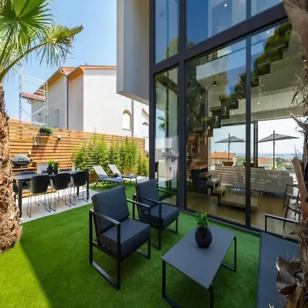 فيلة Crystal Blue -seaview Luxury With And Infinity Pool *